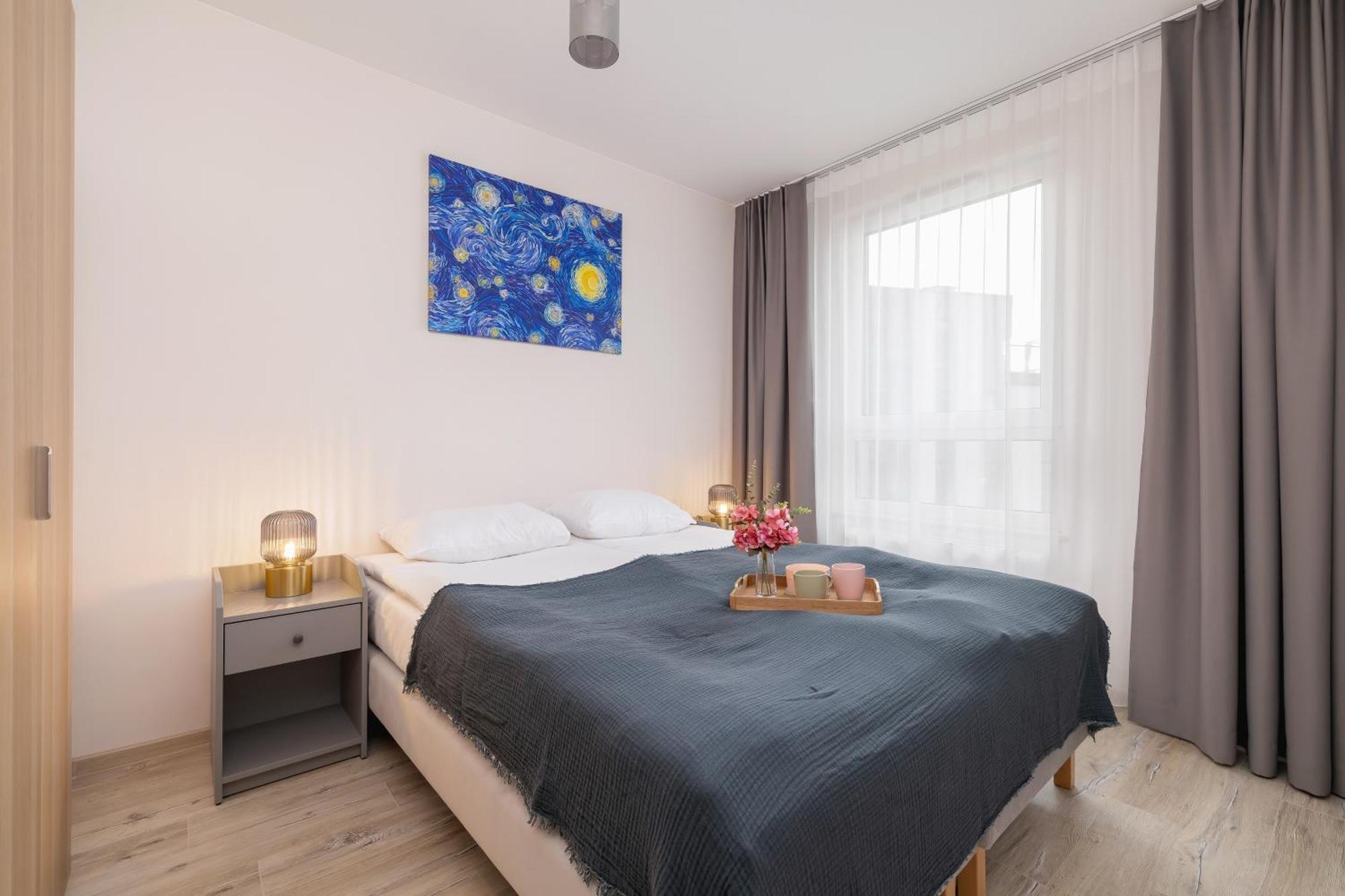 Cozy Apartments Laszkiewicza With Parking By Noclegi Renters Kraków Exteriör bild