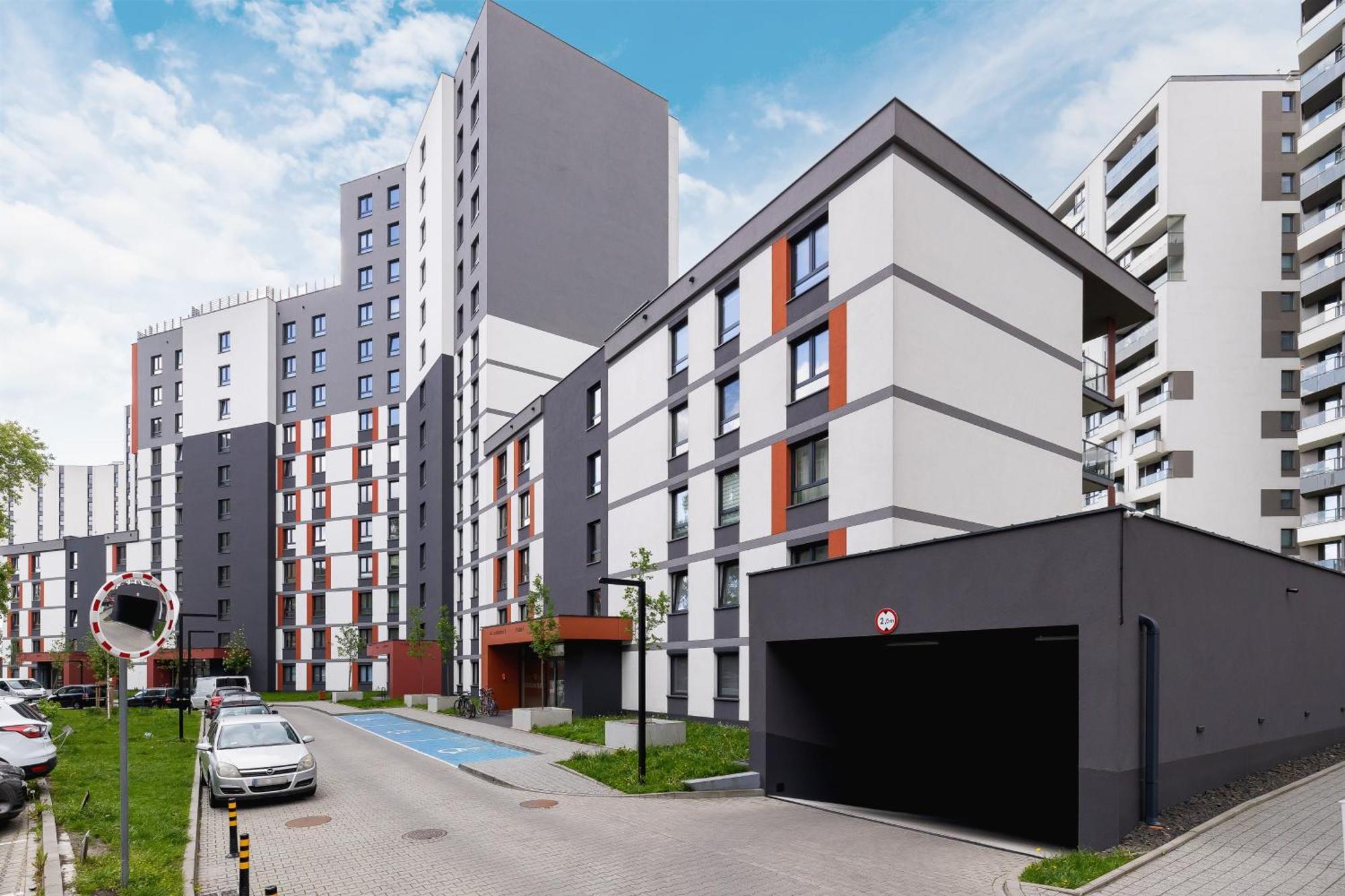 Cozy Apartments Laszkiewicza With Parking By Noclegi Renters Kraków Exteriör bild